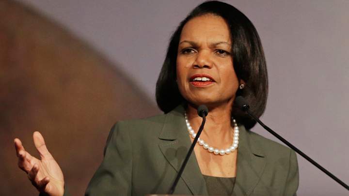 Tommy Bowden disputes Condoleezza Rice's role on CFP committee