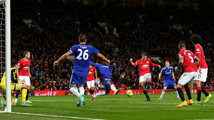 Late goal from Van Persie saves Man United in 1-1 draw with Chelsea