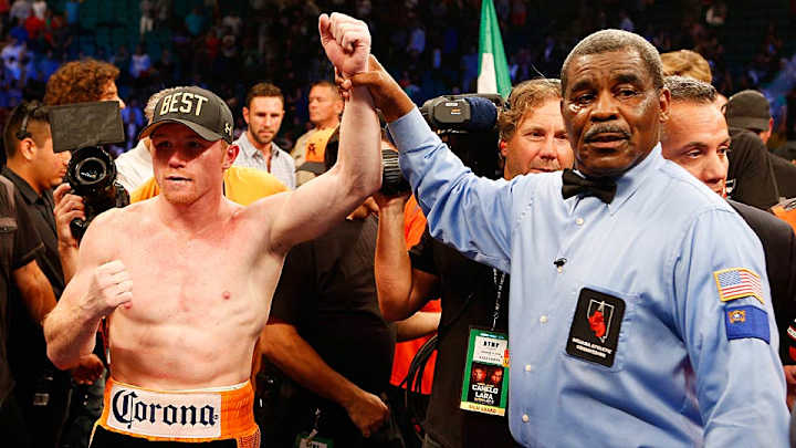 Canelo Alvarez celebrates win with Mexico soccer stars Canelo Alvarez celebrates win with Mexico soccer stars