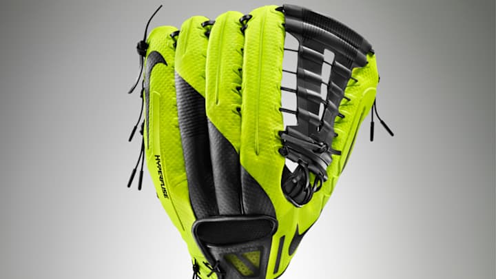 Nike Vapor Baseball Glove