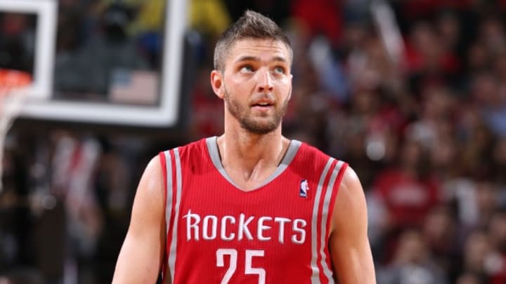 Report: Rockets to decline option on Chandler Parsons, will be restricted free agent