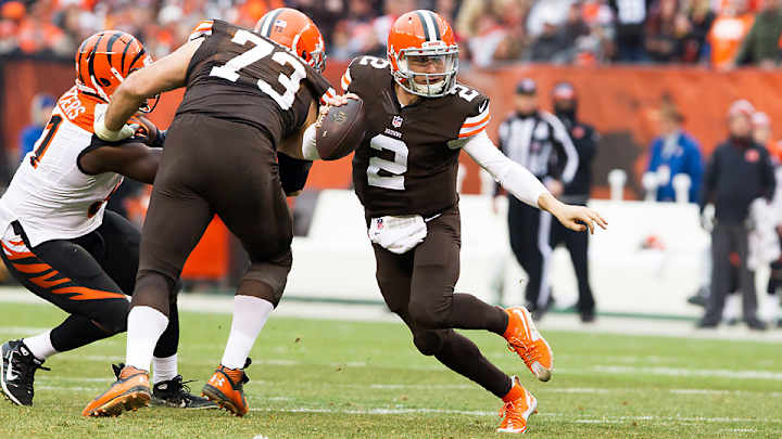 A look inside the FOX broadcast of Johnny Manziel's first NFL start A look inside the FOX broadcast of Johnny Manziel's first NFL start