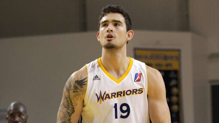 Report: Nuggets sign former No. 8 pick Joe Alexander to camp deal