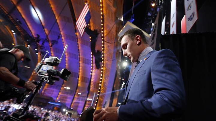 Manziel Mania, Now Headed to Cleveland