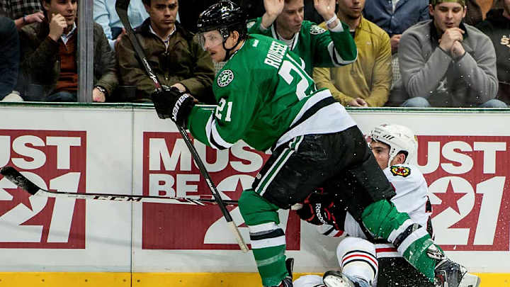 Antoine Roussel avoids arbitration, signs four-year deal with Stars Antoine Roussel avoids arbitration, signs four-year deal with Stars