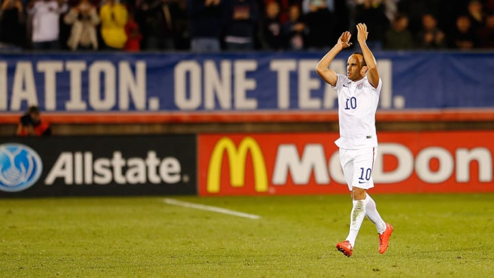 Landon Donovan ends U.S. career with emotional night, draw with Ecuador