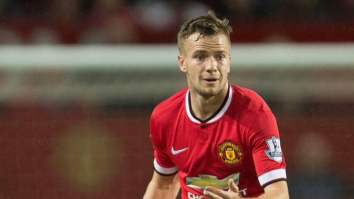 Aston Villa signs Tom Cleverley from Manchester United on loan