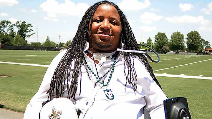 Saints sign paralyzed safety Devon Walker to honorary contract