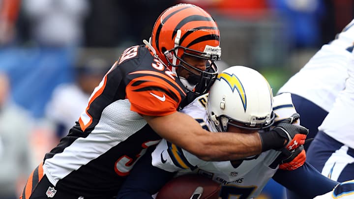 Vikings sign veteran safety Chris Crocker