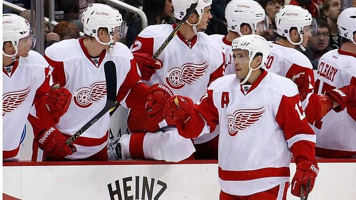 Top Line: Injury concerns everywhere; sympathy for the Devils; more Top Line: Injury concerns everywhere; sympathy for the Devils; more