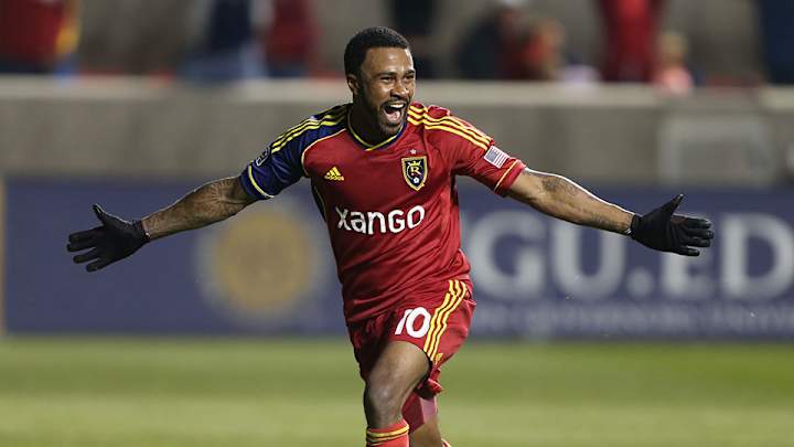 Former USMNT forward Robbie Findley chosen in MLS Re-Entry draft Former USMNT forward Robbie Findley chosen in MLS Re-Entry draft