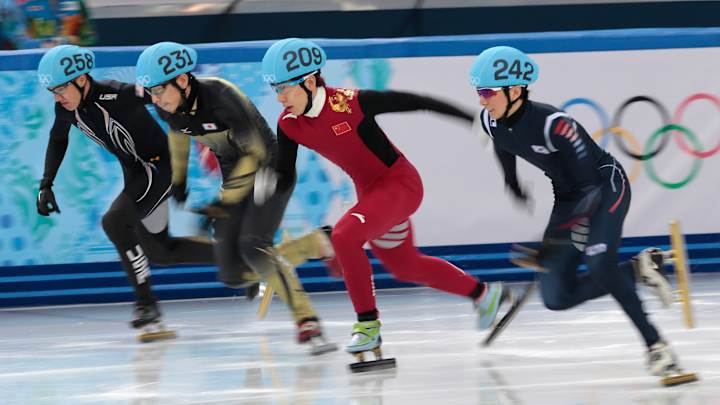 U.S.' J.R. Celski falls, but still advances in 500-meter short track event