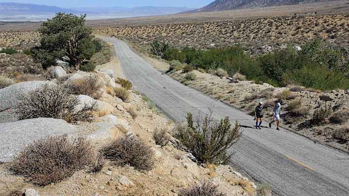 Lisa Smith-Batchen runs 584-mile "Quad Badwater"