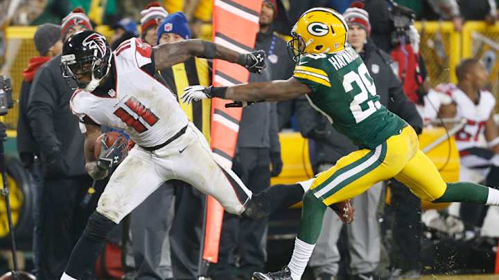 Report: Falcons WR Julio Jones misses practice, set to test injured hip