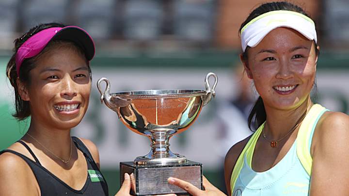 Peng and Hsieh win French Open women's doubles