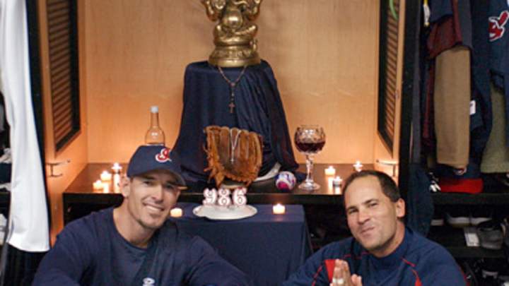 Friday's A.M. Hot Clicks