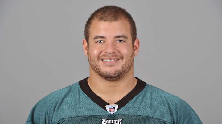 Eagles center Julian Vandervelde has back surgery, no timetable for return