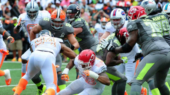 Jamaal Charles didn't expect big hit from teammate Derrick Johnson in Pro Bowl
