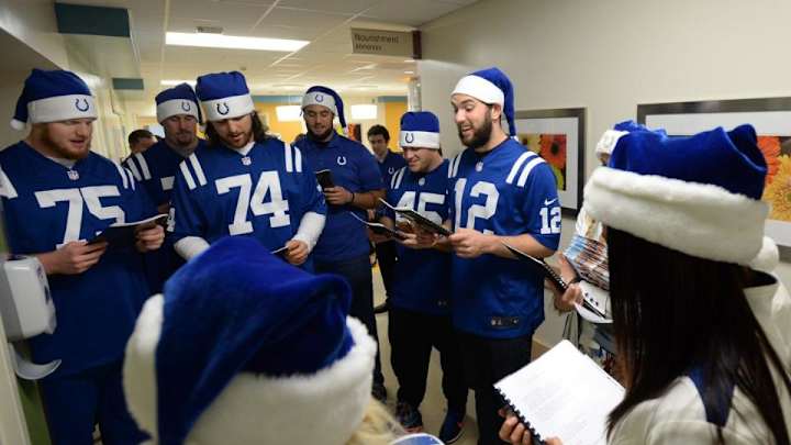 Andrew Luck and his linemen sang Christmas carols at a hospital