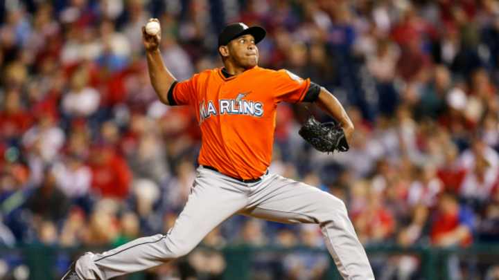 Report: Reds sign relief pitcher Carlos Marmol to minor league deal