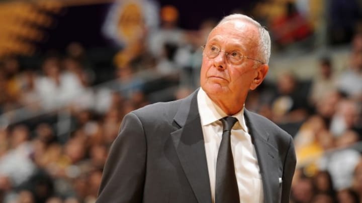 Report: Lakers discuss Larry Brown, Scott Skiles as potential coaching candidates