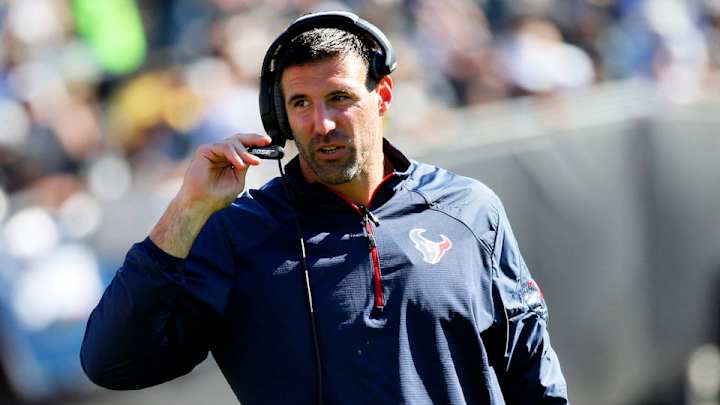 Mike Vrabel's Patriots Super Bowl rings stolen from home