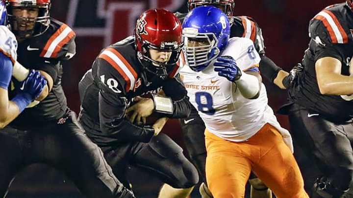 Demarcus Lawrence misses Day 1 of Dallas Cowboys rookie minicamp for son's birth