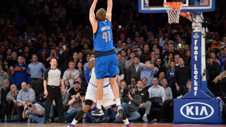 Video: Mavericks' Dirk Nowitzki banks in buzzer-beater to top Knicks