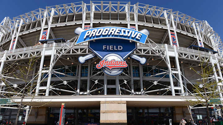 No one showed up to the first game of Cleveland's doubleheader No one showed up to the first game of Cleveland's doubleheader