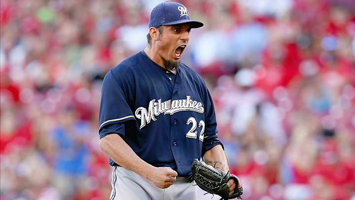 Brewers' Matt Garza throws two-hit shutout against Reds