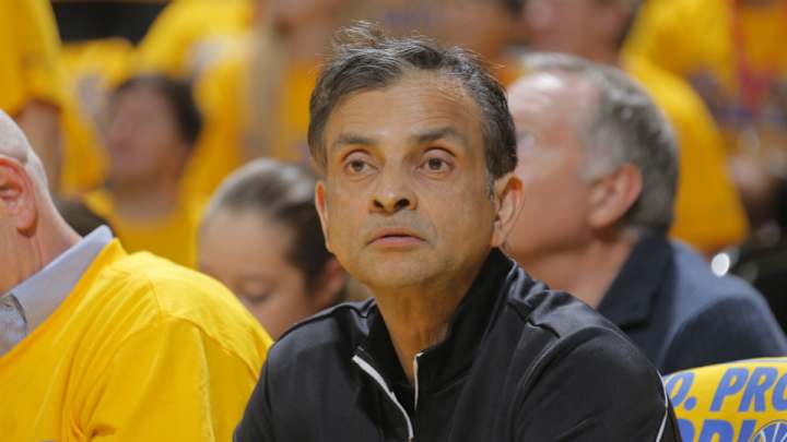 Sacramento Kings demand $100 million bond from arena opponents Sacramento Kings demand $100 million bond from arena opponents