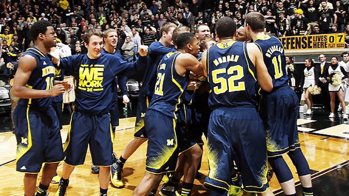 Glenn Robinson's crazy buzzer-beater might have sealed a Big Ten title for Michigan Glenn Robinson's crazy buzzer-beater might have sealed a Big Ten title for Michigan