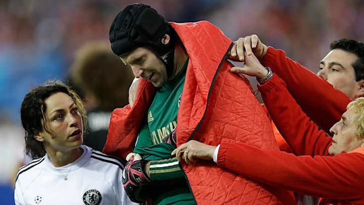 Chelsea lose Petr Cech, John Terry to long-term injuries
