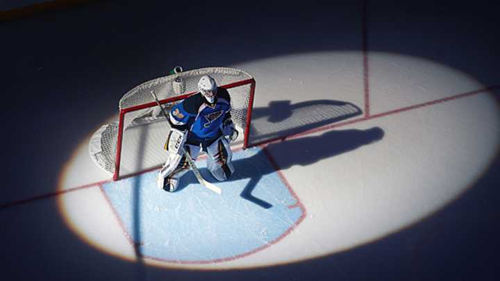 Ryan Miller no answer for St. Louis Blues in early NHL playoff exit