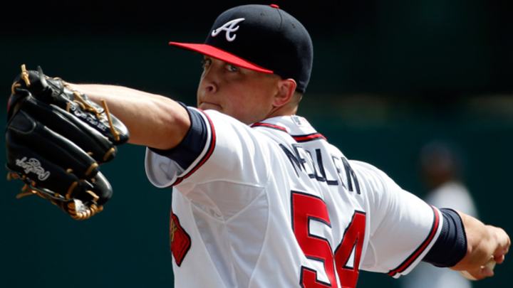 Braves' Kris Medlen has ligament damage in pitching elbow Braves' Kris Medlen has ligament damage in pitching elbow