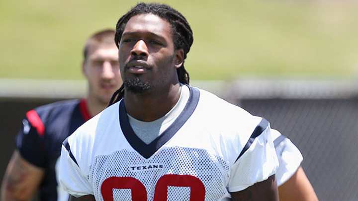 Houston Texans sign No. 1 overall pick Jadeveon Clowney