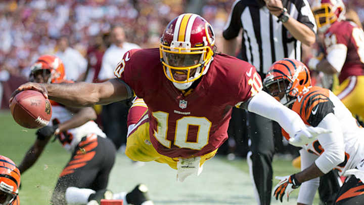Washington Redskins' Robert Griffin III 'looks like a different QB' at OTAs