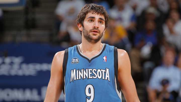 Timberwolves' Ricky Rubio won't discuss contract talks with media Timberwolves' Ricky Rubio won't discuss contract talks with media