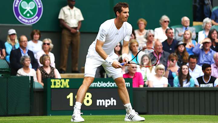 Andy Murray shows how to best execute a Facebook Q&A
