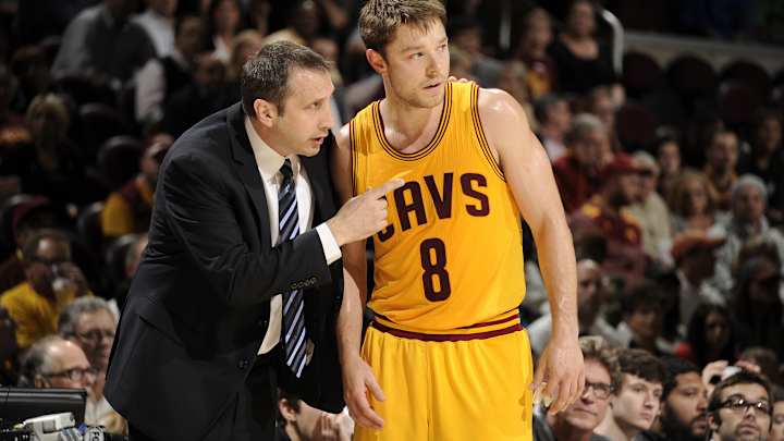 Report: Cavaliers' Dellavedova out up to six weeks with MCL sprain Report: Cavaliers' Dellavedova out up to six weeks with MCL sprain