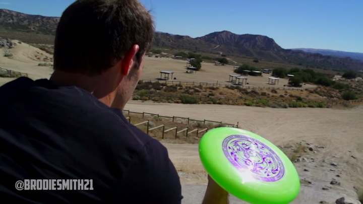 Ultimate Frisbee player Brodie Smith hits some long distance trick shots Ultimate Frisbee player Brodie Smith hits some long distance trick shots