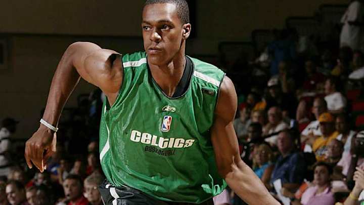 Celtics PG Rajon Rondo undergoes surgery to repair broken hand