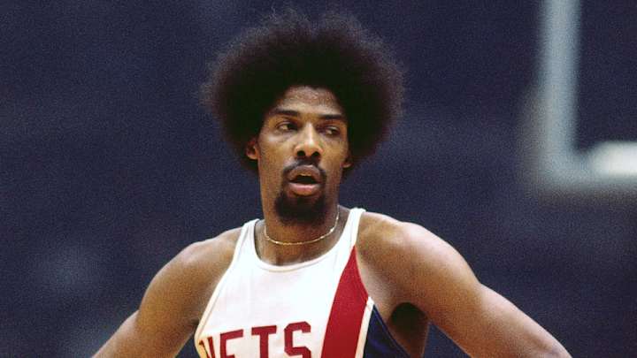 Dr. J endorsing fantasy sports even though he doesn't play fantasy sports Dr. J endorsing fantasy sports even though he doesn't play fantasy sports