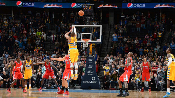 Video: Nuggets' Randy Foye nails deep buzzer-beating three-pointer to top Clippers