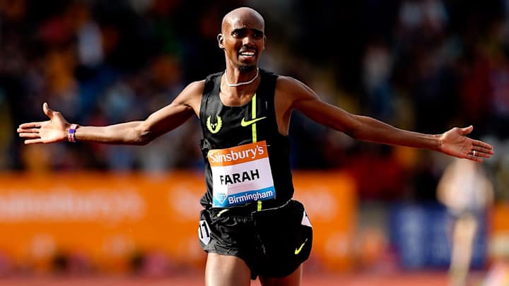 Mo Farah breaks British two-mile record