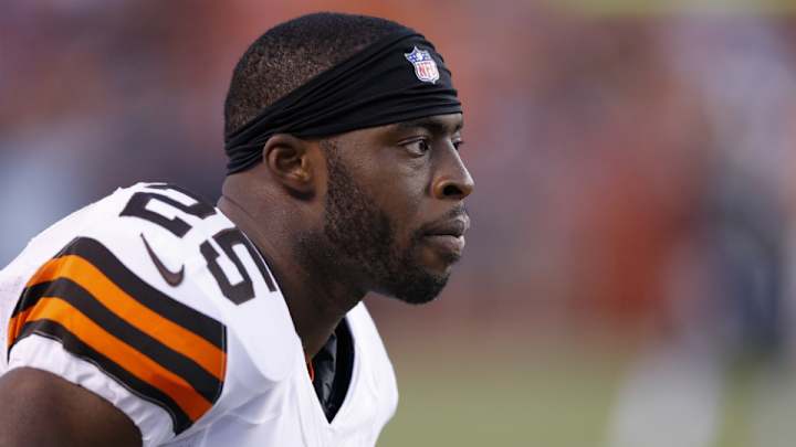 Carolina Panthers sign running back Chris Ogbonnaya Carolina Panthers sign running back Chris Ogbonnaya