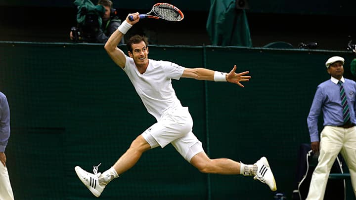 At a wet Wimbledon, Murray and Djokovic near rematch