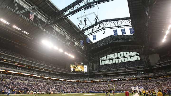 The Colts will give you $500,000 if you're the world's best weatherman