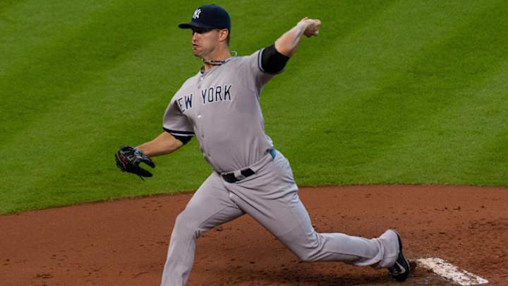 Giants acquire reliever David Huff from Yankees for cash Giants acquire reliever David Huff from Yankees for cash