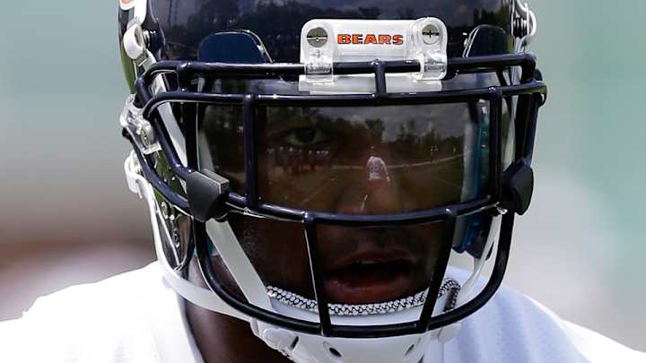 Bears' Ryan Mundy considering legal action against helmet manufacturer